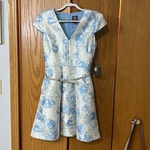 Vince Camuto cap sleeve dress with belt